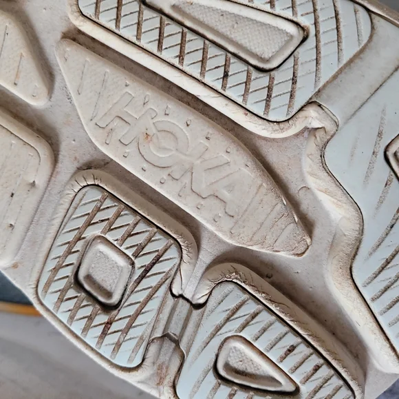 MENS BLUE HOKA BONDI 9 SIZE 9.5 GOOD USED CONDITION NO BOX SEE PICS 1162011DNP - Picture 6 of 10